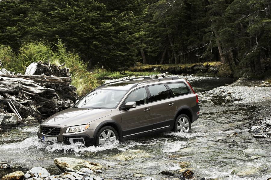  Volvo XC70 3.2 AWD 2008 года  (фото 61 из 68)